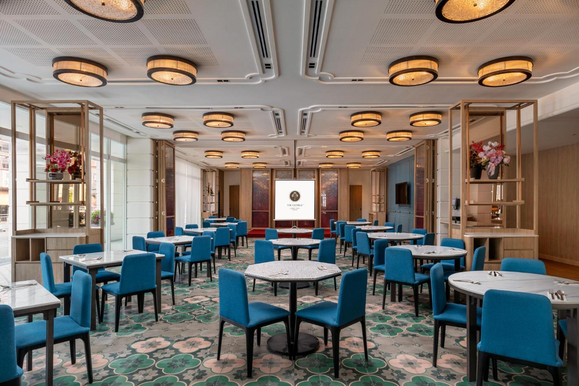 Отель The George Penang By The Crest Collection Джорджтаун Экстерьер фото The Club at The Standard East Village